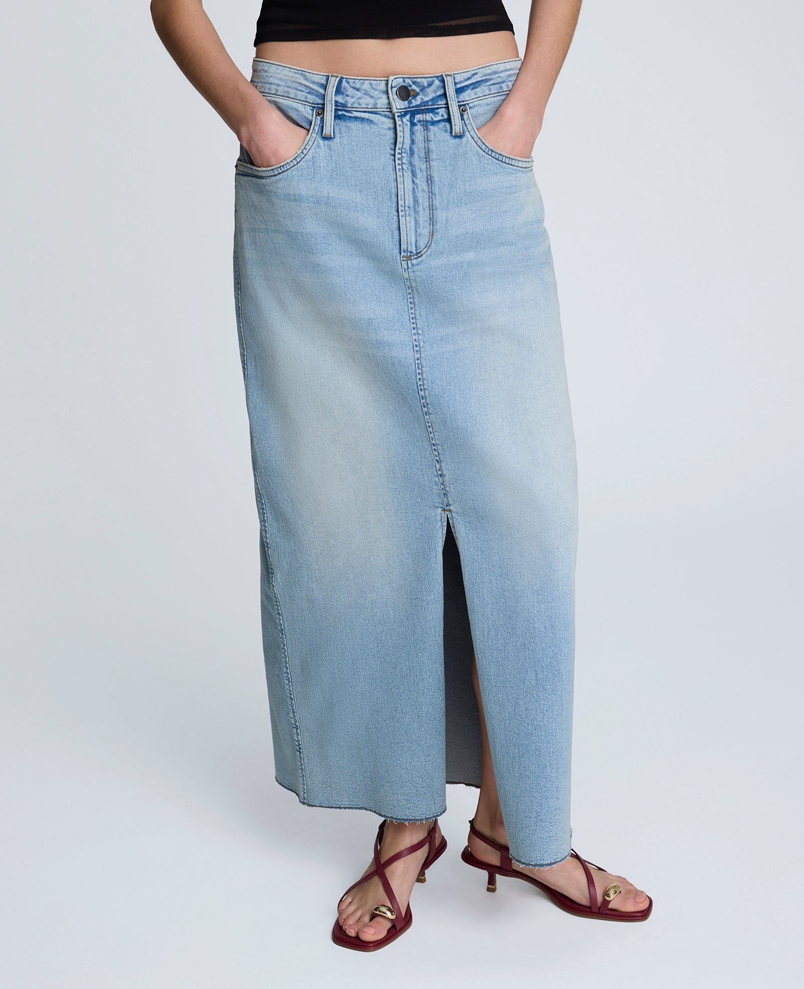 Denim Fly Front 4-Pocket Maxi Skirt With Fray Hem